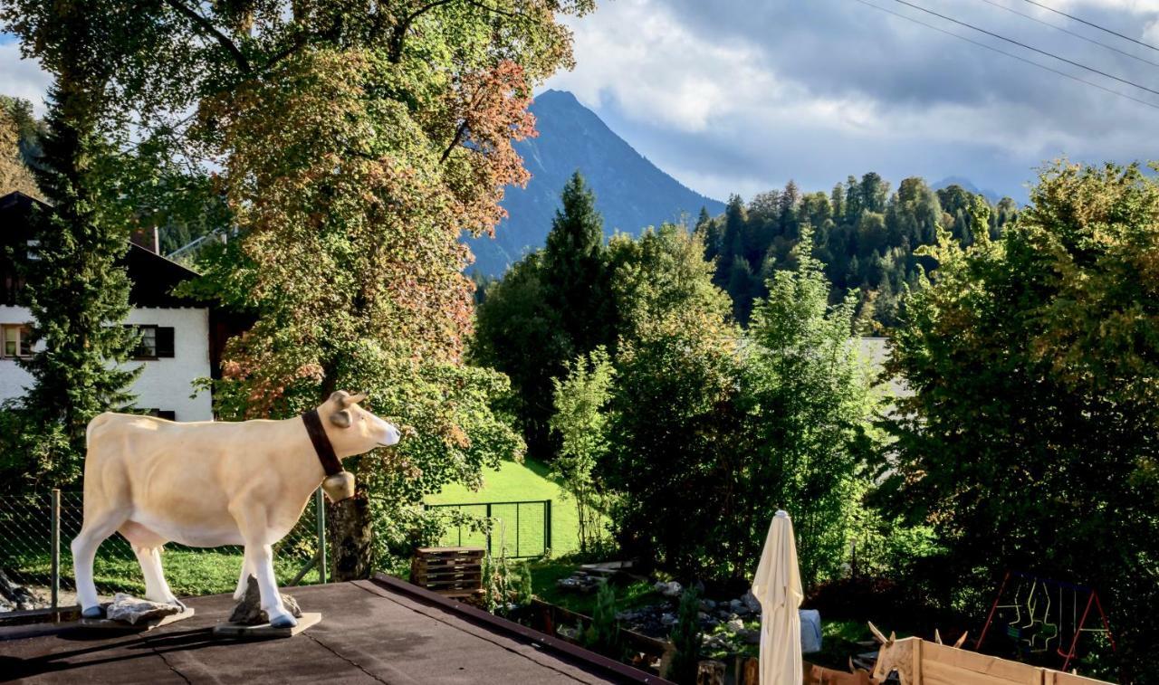 Hotel Zur glücklichen Kuh Oberstdorf Exterior foto
